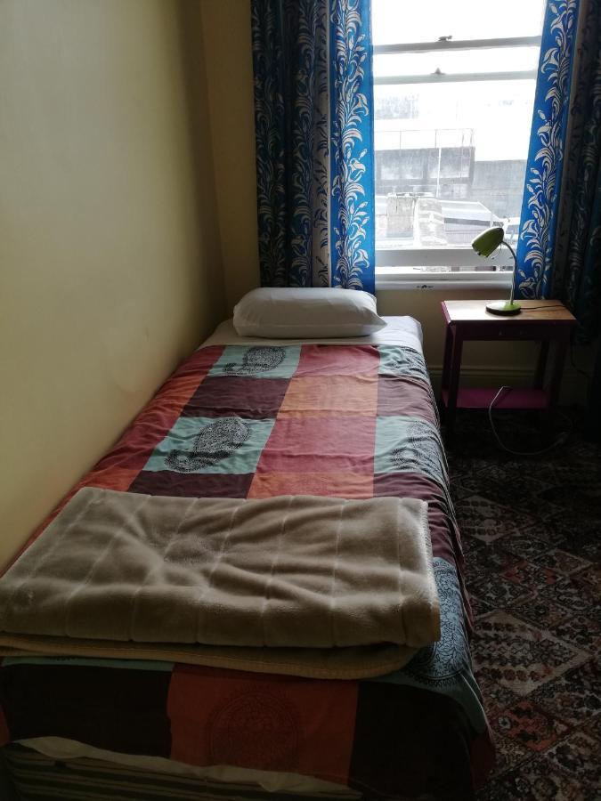 אואהמרו Empire Hotel Backpackers מראה חיצוני תמונה