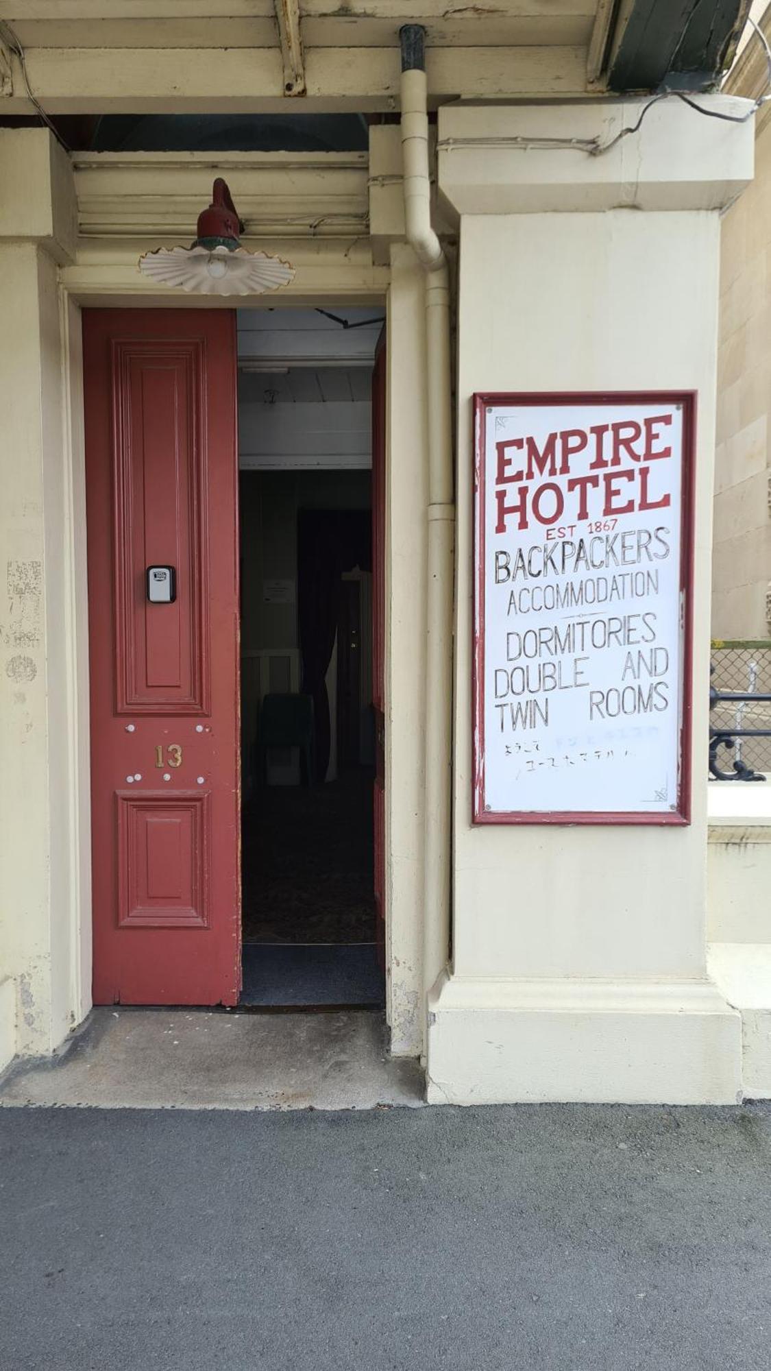 אואהמרו Empire Hotel Backpackers מראה חיצוני תמונה