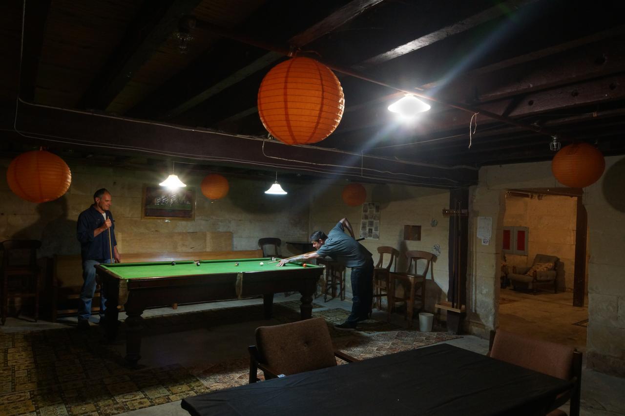 אואהמרו Empire Hotel Backpackers מראה חיצוני תמונה