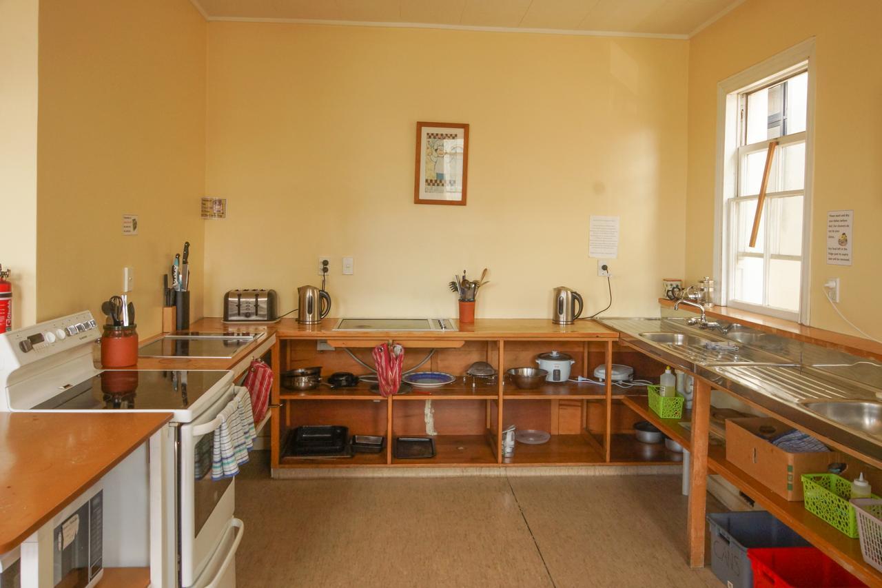 אואהמרו Empire Hotel Backpackers מראה חיצוני תמונה
