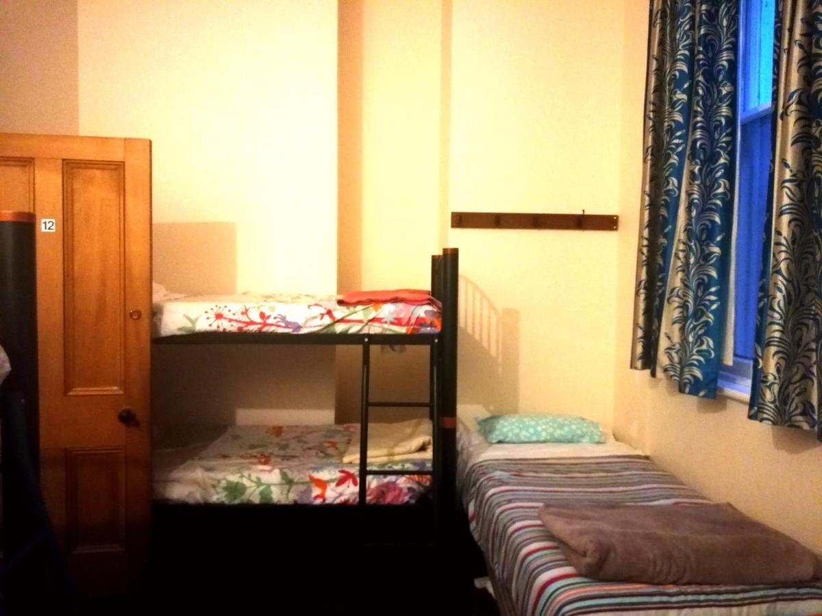 אואהמרו Empire Hotel Backpackers מראה חיצוני תמונה